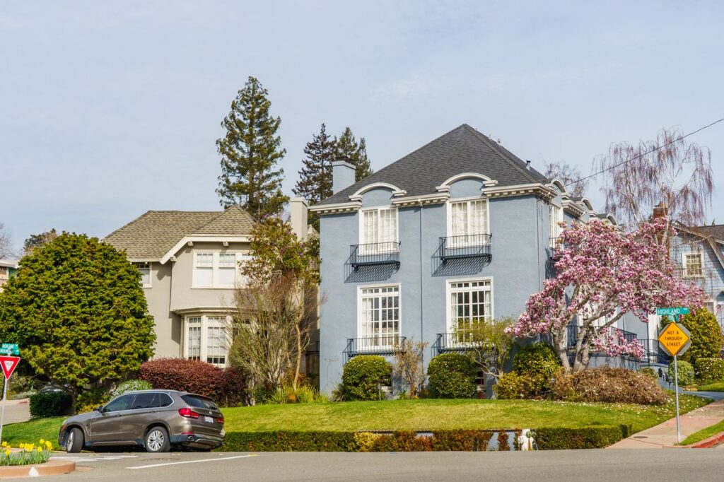 Mortgage Rates Hit Nearly Three-Year High as 30-Year Rate Reaches 7.40%